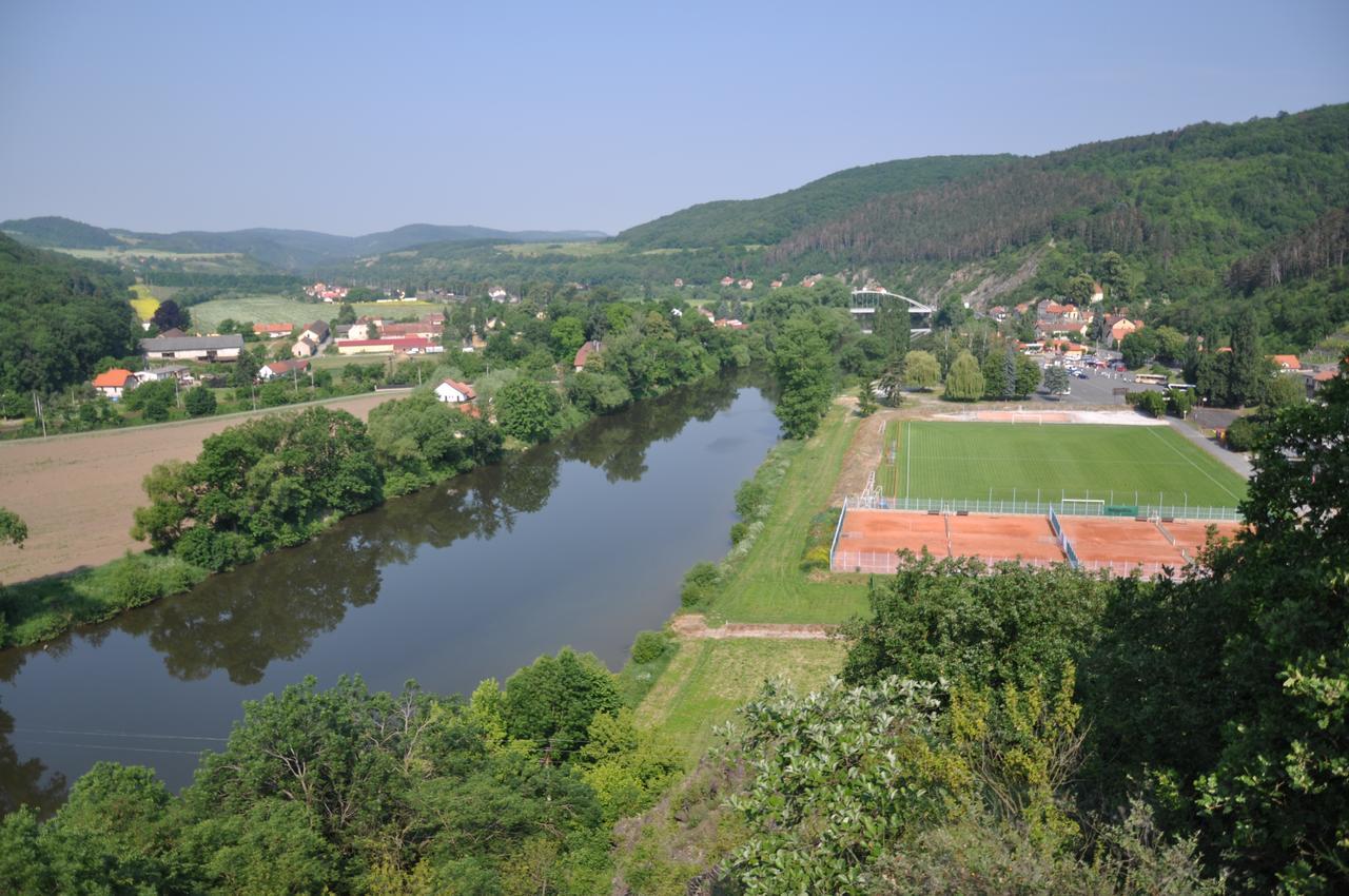 Penzion Karlštejn Екстериор снимка
