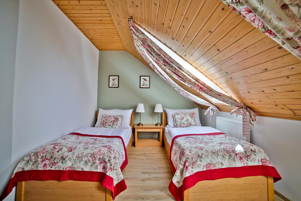 Penzion Karlštejn Екстериор снимка